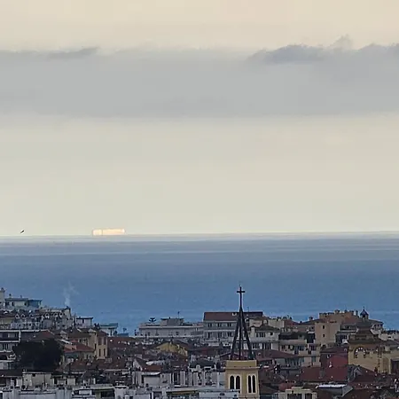 Avec Vu Sur Mer Et Montagne Nice